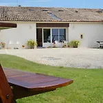 La Champagne Alojamento de Acomodação e Pequeno-almoço Sémussac