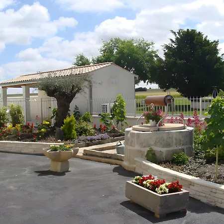 La Champagne Alojamento de Acomodação e Pequeno-almoço Sémussac