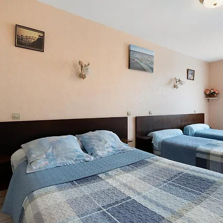 D'hotes La Champagne Bed and breakfast Sémussac