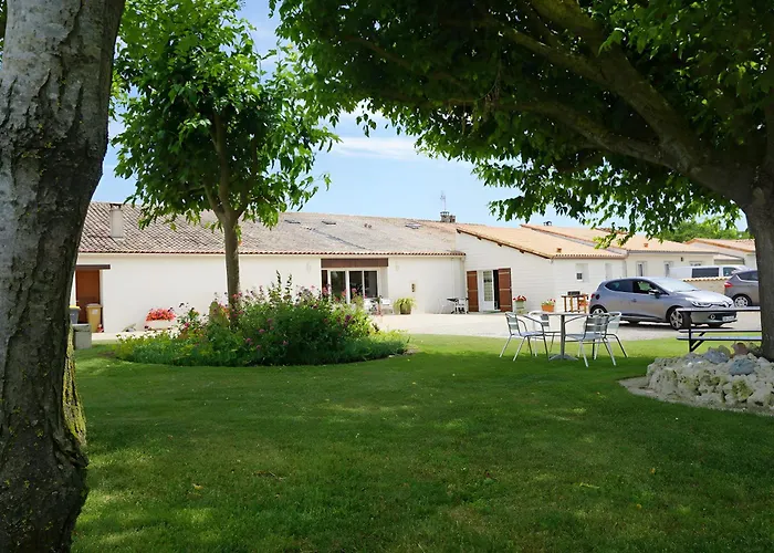 Alojamento de Acomodação e Pequeno-almoço La Champagne Sémussac